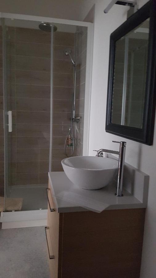Les 7 Tilleuls - Chambres D'Hotes Mesland ภายนอก รูปภาพ