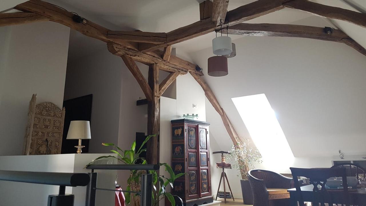 Les 7 Tilleuls - Chambres D'Hotes Mesland ภายนอก รูปภาพ